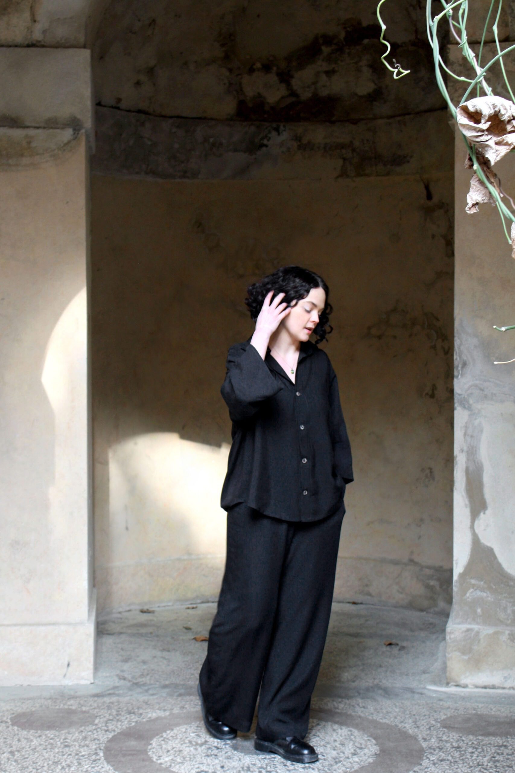 sulka studio oversized tencel blouse black